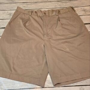 Nike Golf Men Fit Dry Pleated Golf Shorts Olive Size 38 Polyester 9 Inseam Chino